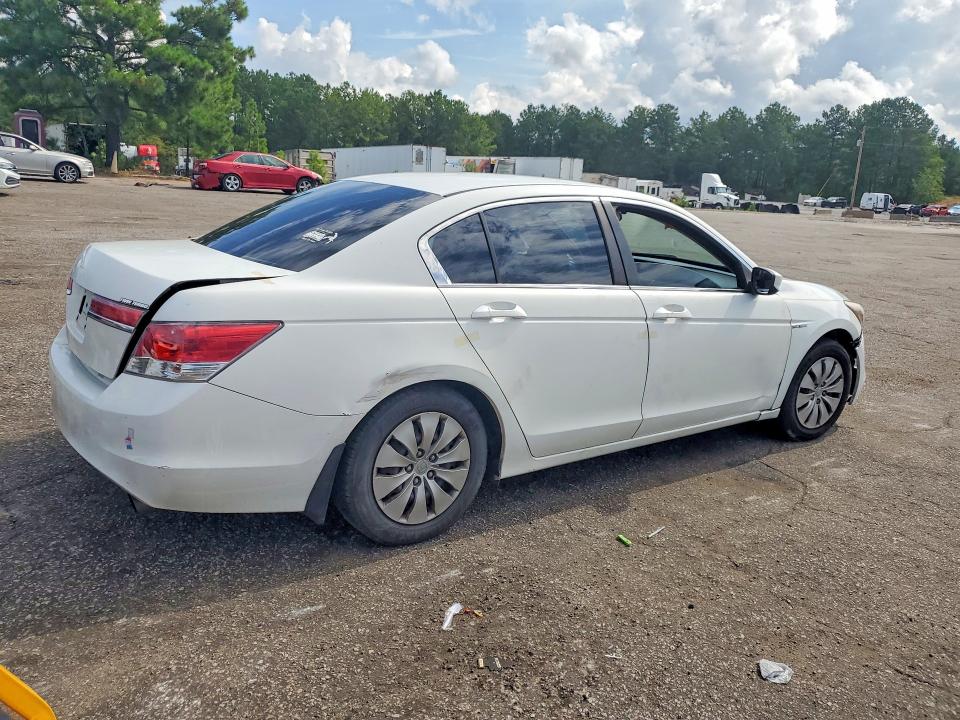 Photo 3 from auction – 2012 HONDA ACCORD with VIN 1HGCP2F3XCA180643