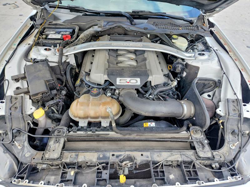 Zdjęcie 11 z aukcji – 2015 FORD MUSTANG z VIN 1FATP8FF5F5358232