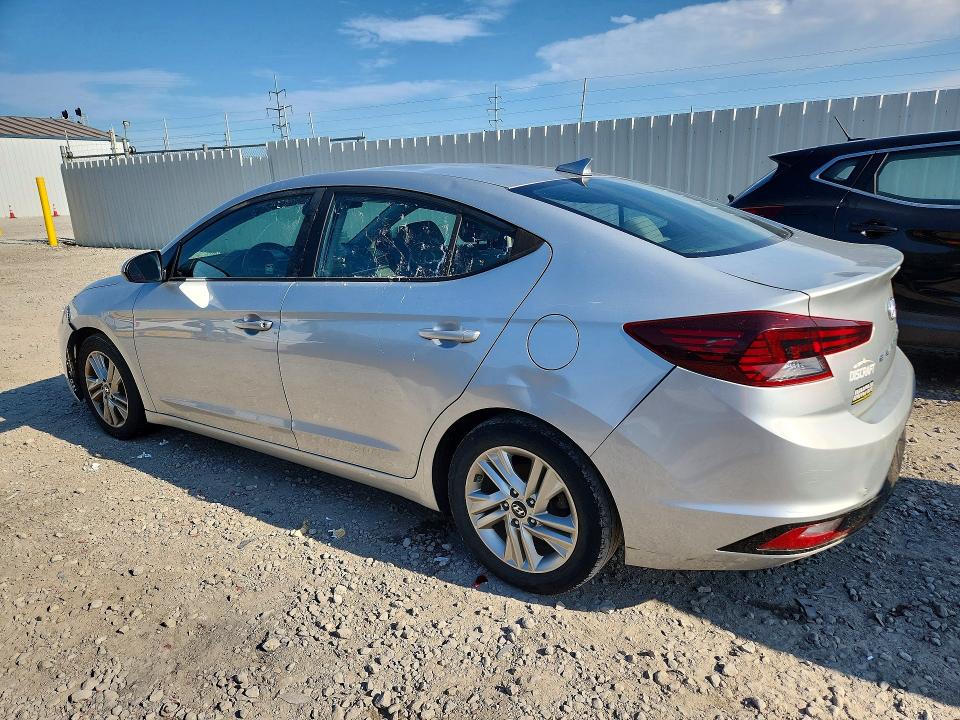 Photo 2 from auction – 2019 HYUNDAI ELANTRA with VIN 5NPD84LF2KH413142
