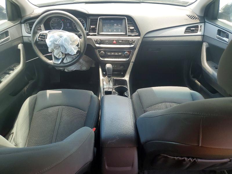 Photo 8 from auction – 2019 HYUNDAI SONATA with VIN 5NPE24AF8KH738466