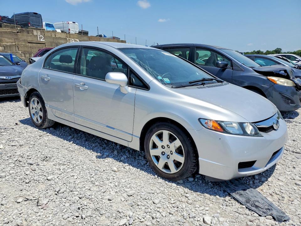 Photo 4 from auction – 2010 HONDA CIVIC with VIN 2HGFA1F59AH316799