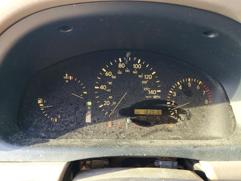 Photo 9 from auction – 2002 LEXUS RX with VIN JTJGF10U020147795