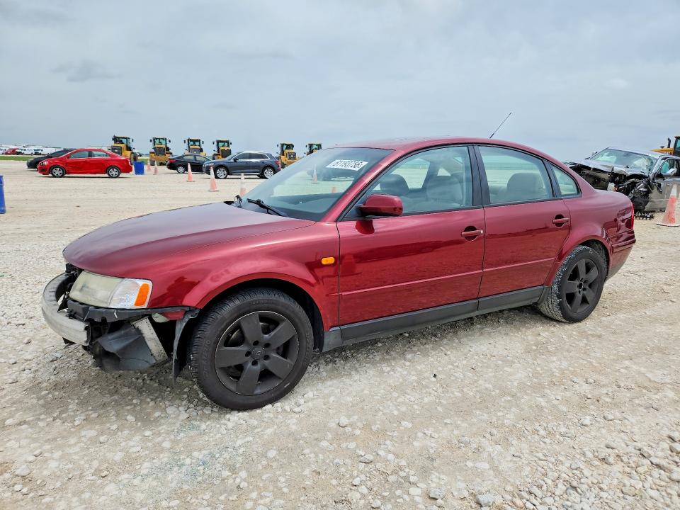 Photo 1 from auction – 1998 VOLKSWAGEN PASSAT with VIN WVWMA63B6WE389351