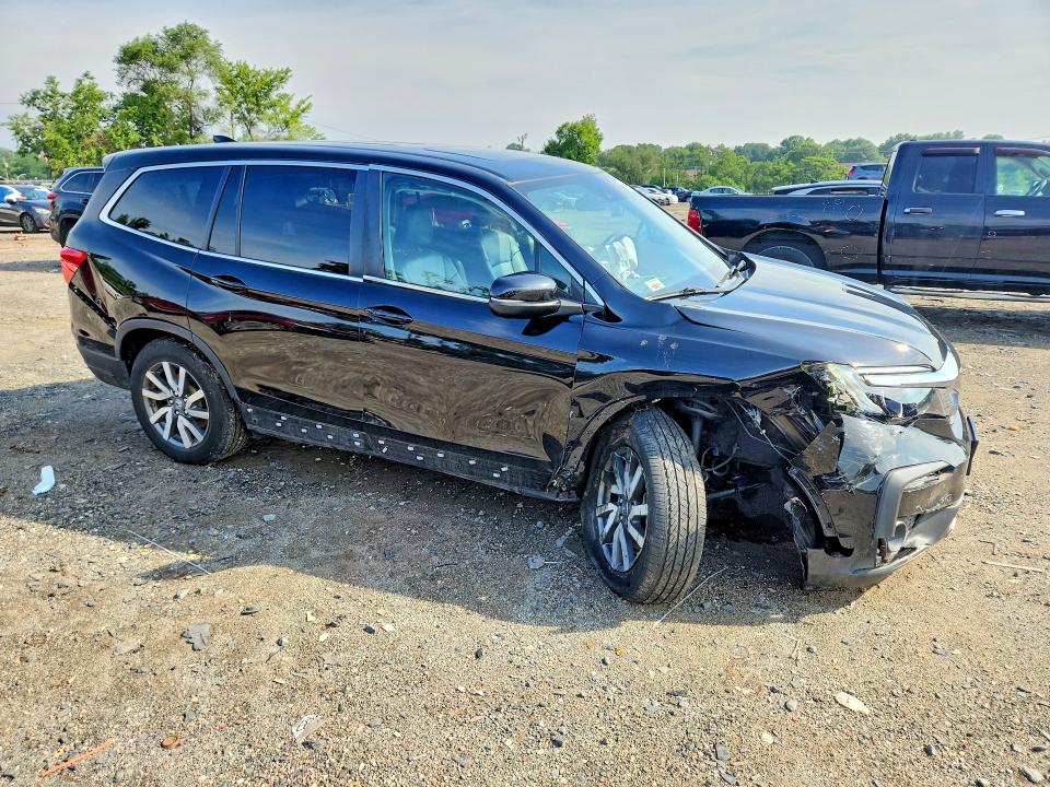 Photo 4 from auction – 2021 HONDA PILOT with VIN 5FNYF6H52MB058719