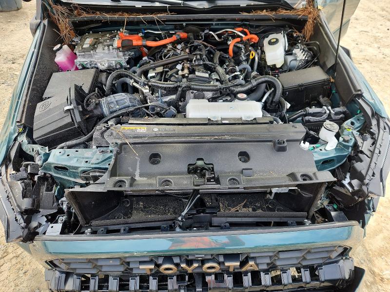 Фото 11 с аукциона – 2025 TOYOTA 4RUNNER с VIN JTEVB5BR6S5005147