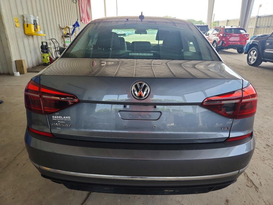 Photo 6 from auction – 2018 VOLKSWAGEN PASSAT with VIN 1VWAA7A39JC027245
