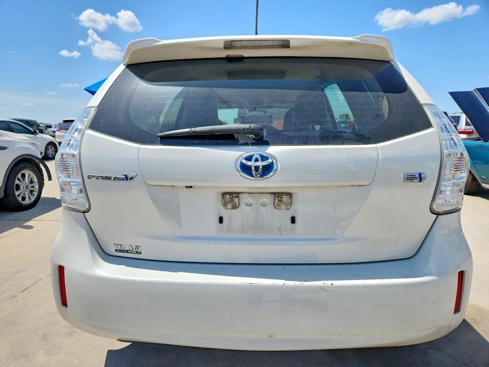 Photo 6 from auction – 2013 TOYOTA PRIUS V with VIN JTDZN3EU5D3205338