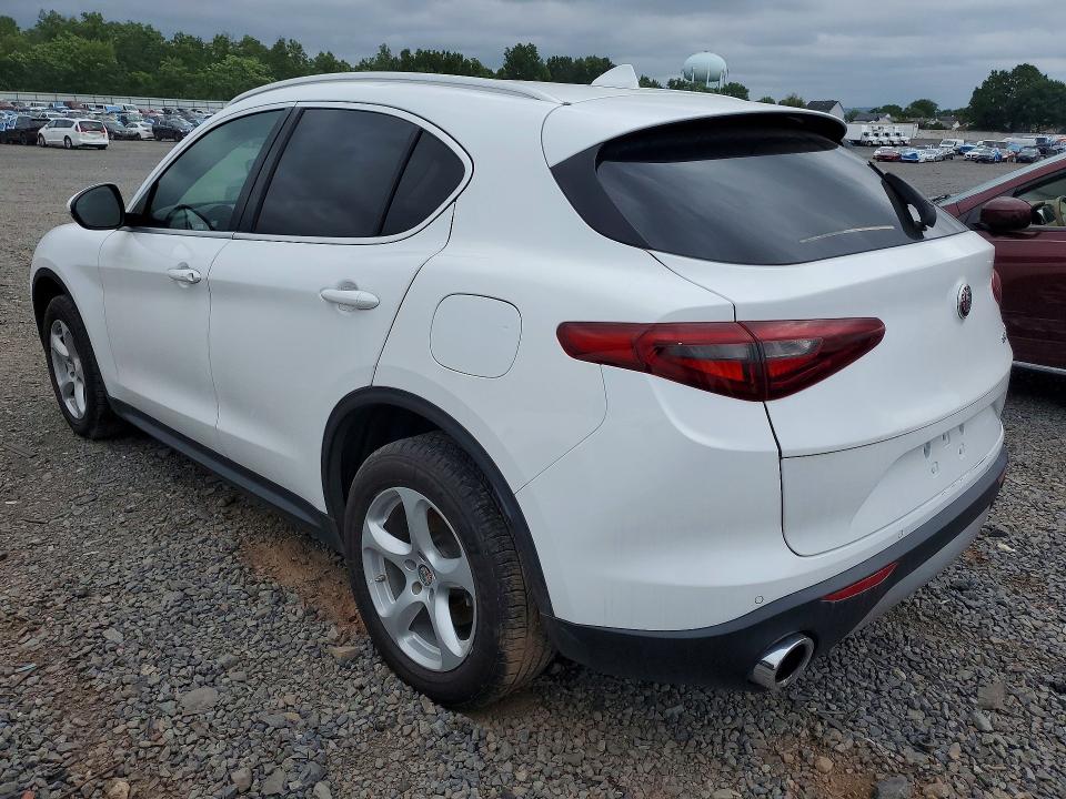 Photo 2 from auction – 2019 ALFA ROMEO STELVIO with VIN ZASPAJAN3K7C71311