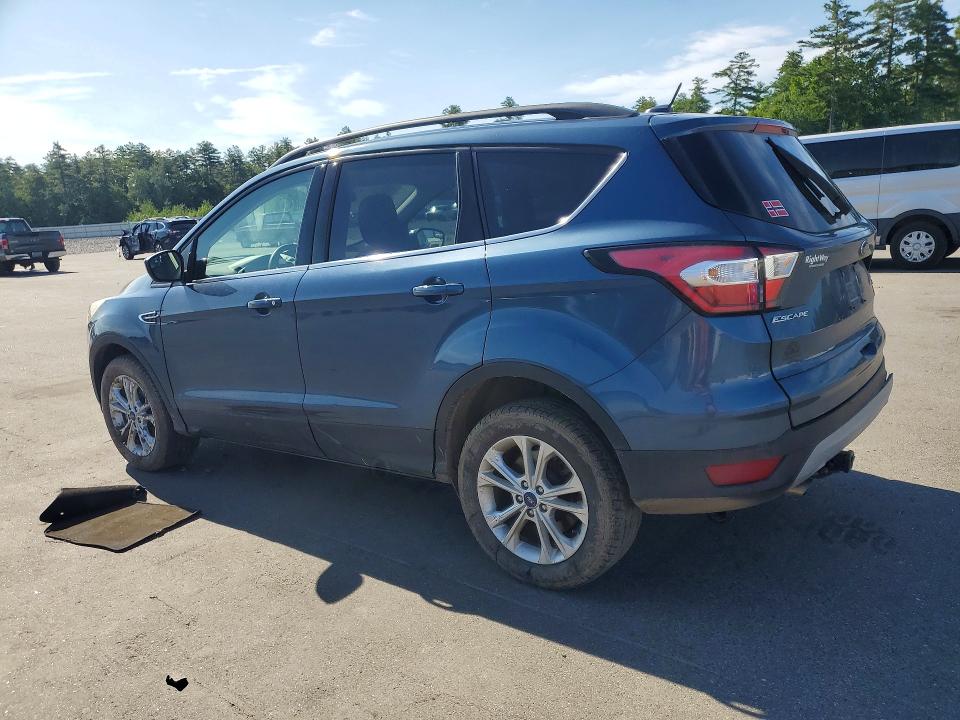 Photo 2 from auction – 2018 FORD ESCAPE with VIN 1FMCU9GD0JUB33183