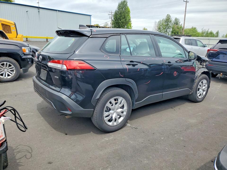 Photo 3 from auction – 2022 TOYOTA COROLLA CROSS with VIN 7MUAAABG5NV018893
