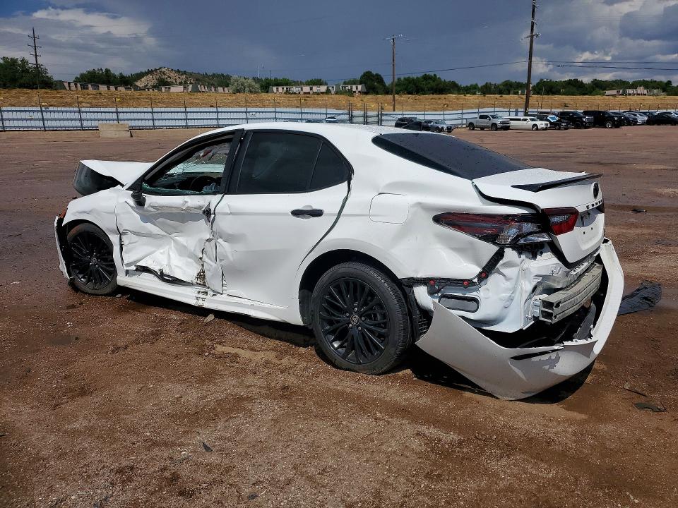 Photo 2 from auction – 2021 TOYOTA CAMRY with VIN 4T1G11BK9MU045982