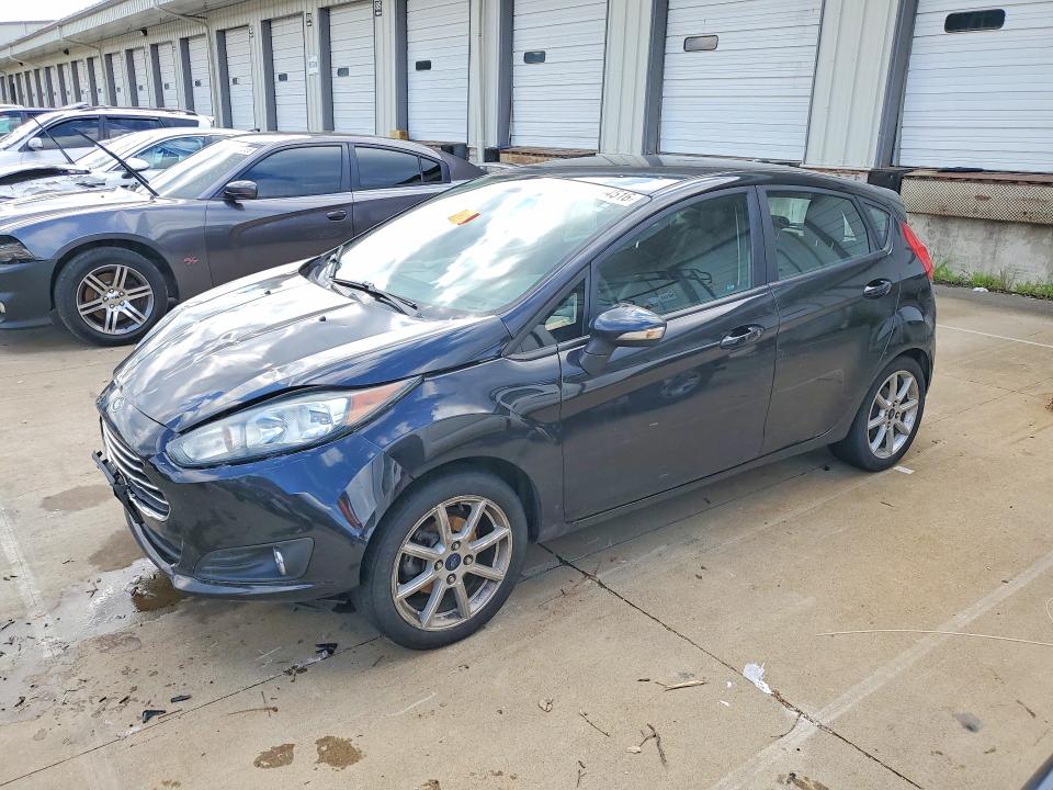 FORD FIESTA 2015 مع رقم تعريف المركبة 3FADP4EJ3FM132994 - صورة من المزاد