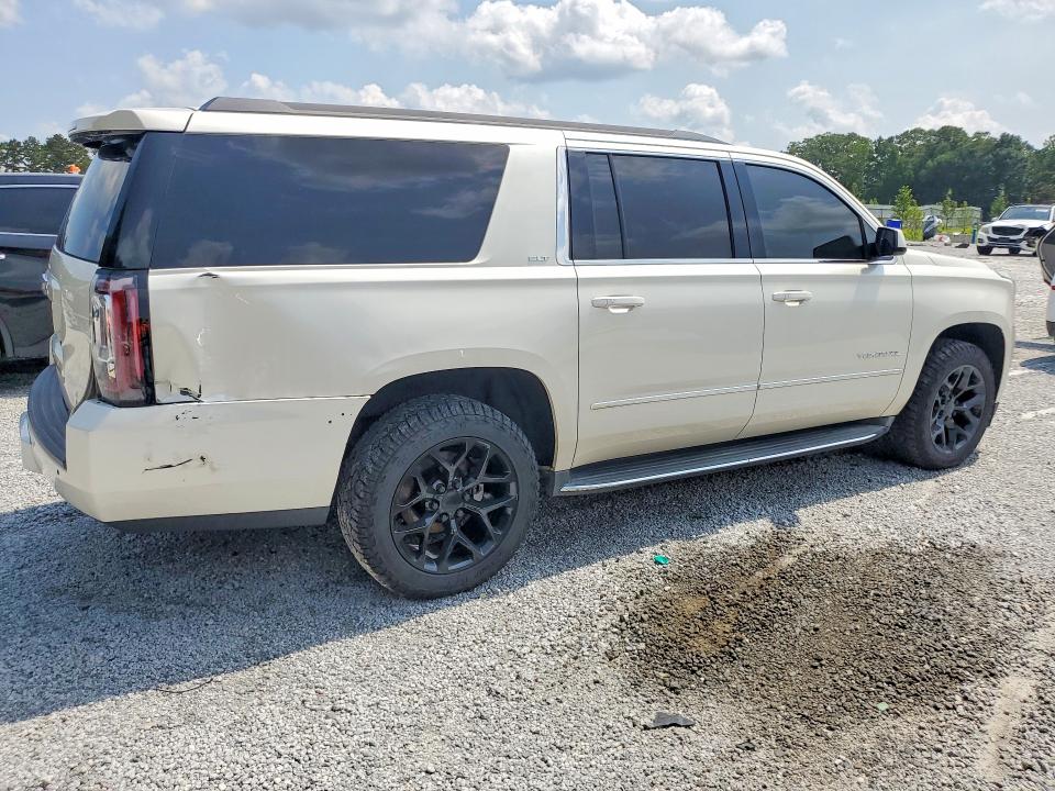 Photo 3 from auction – 2015 GMC YUKON XL with VIN 1GKS1HKC4FR676911
