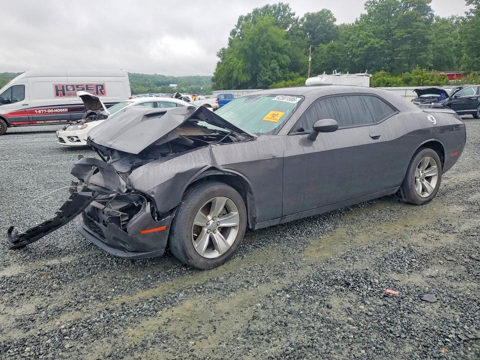 DODGE CHALLENGER 2022 with VIN 2C3CDZAG0NH256860 - Photo from auction
