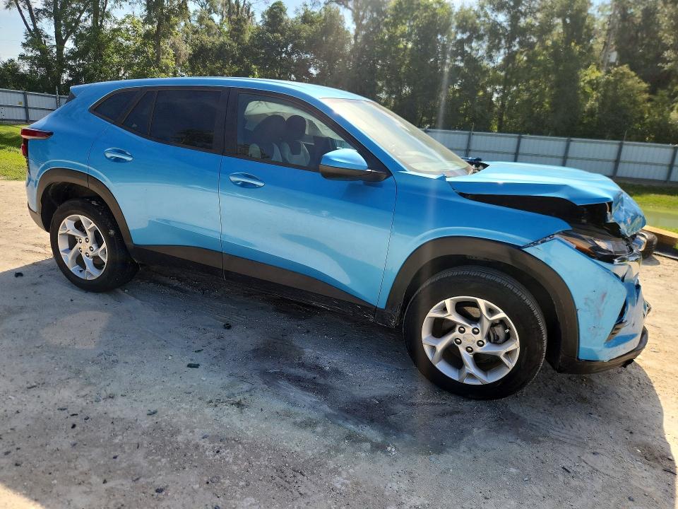 Photo 4 from auction – 2025 CHEVROLET TRAX with VIN KL77LFEP3SC129573