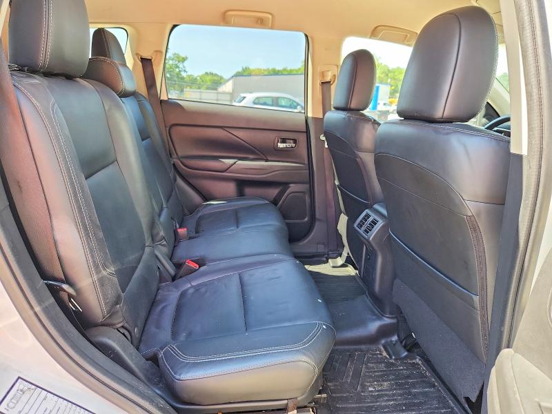 Photo 11 from auction – 2019 MITSUBISHI OUTLANDER with VIN JA4AD3A37KZ027062