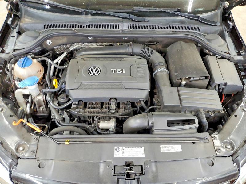 Photo 11 from auction – 2014 VOLKSWAGEN JETTA with VIN 3VWL17AJ7EM388954