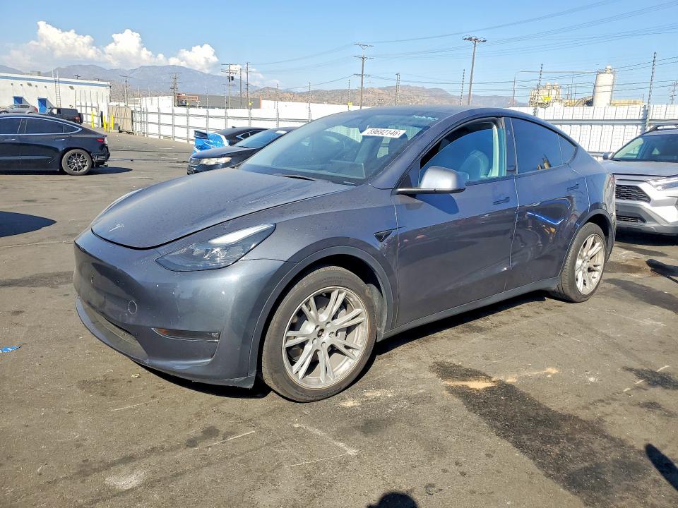 2023 TESLA MODEL Y - Търг №59692146