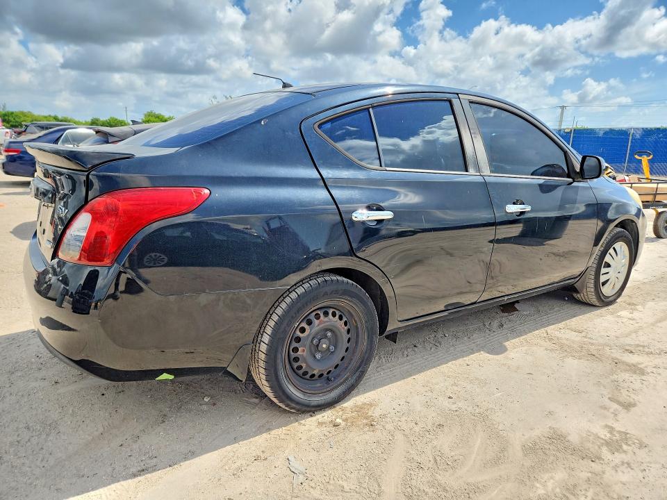 Photo 3 from auction – 2014 NISSAN VERSA with VIN 3N1CN7AP1EL832365