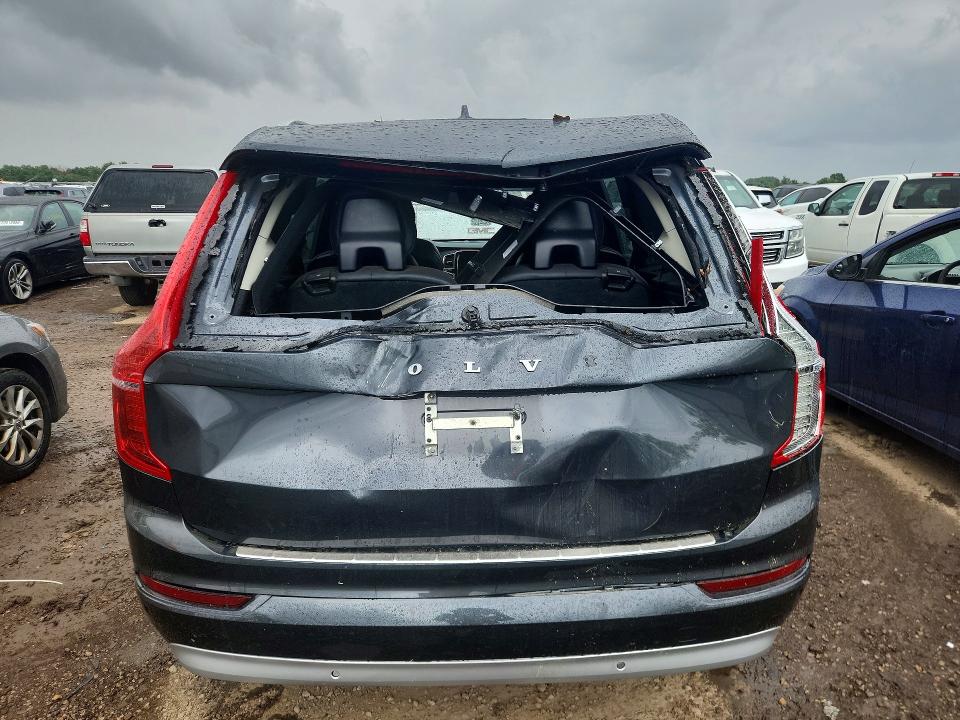 Photo 6 from auction – 2022 VOLVO XC90 with VIN YV4A221K5N1792736