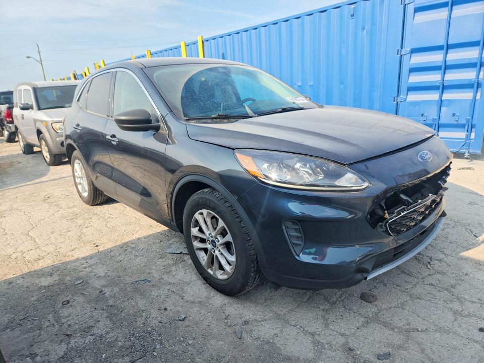 Photo 4 from auction – 2022 FORD ESCAPE with VIN 1FMCU0G63NUA30326