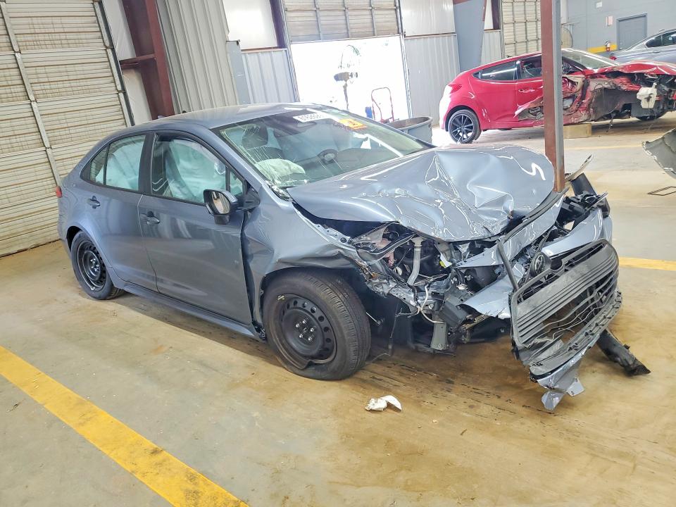 Photo 4 from auction – 2026 TOYOTA COROLLA with VIN 5YFB4MDE2TP412974