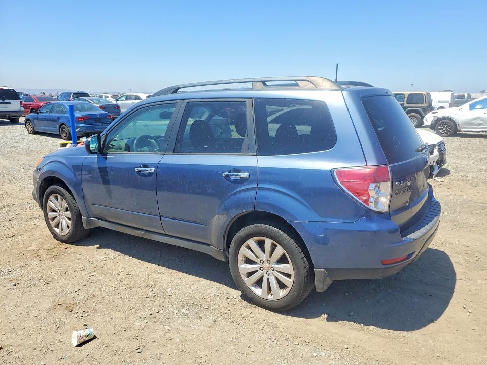 Photo 2 from auction – 2011 SUBARU FORESTER with VIN JF2SHADC2BH735838