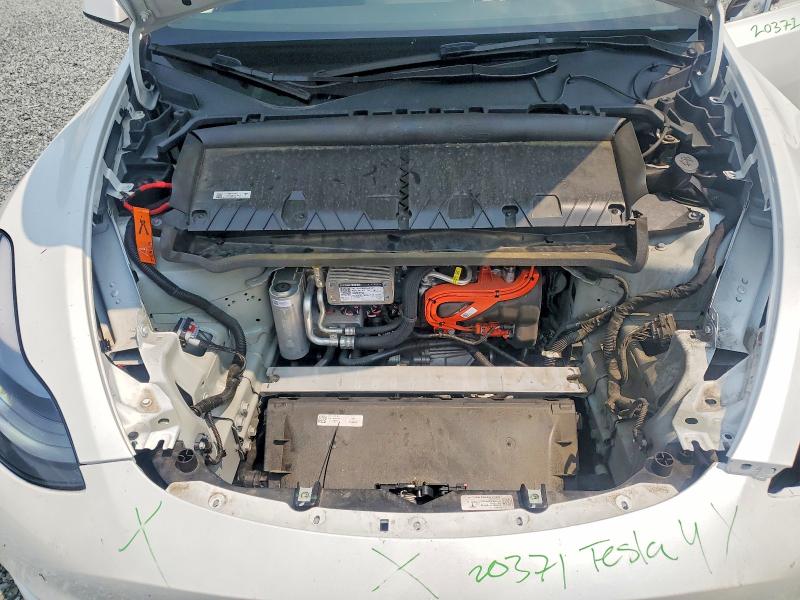 Photo 11 from auction – 2025 TESLA MODEL Y with VIN 7SAYGDEFXSA376857