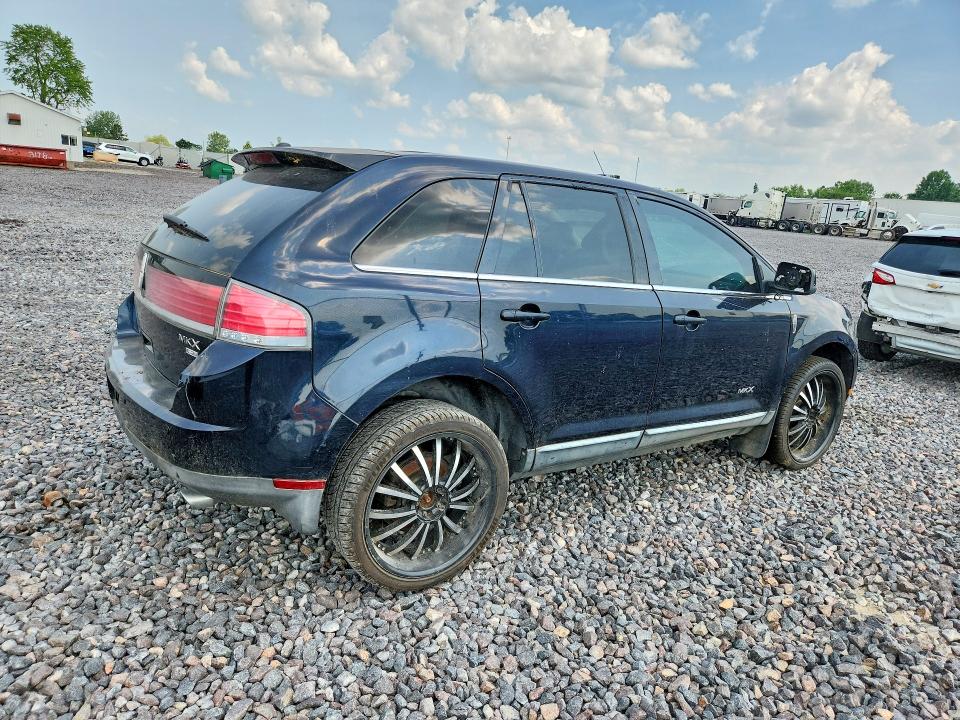 Фото 3 с аукциона – 2008 LINCOLN MKX с VIN 2LMDU88C48BJ18324