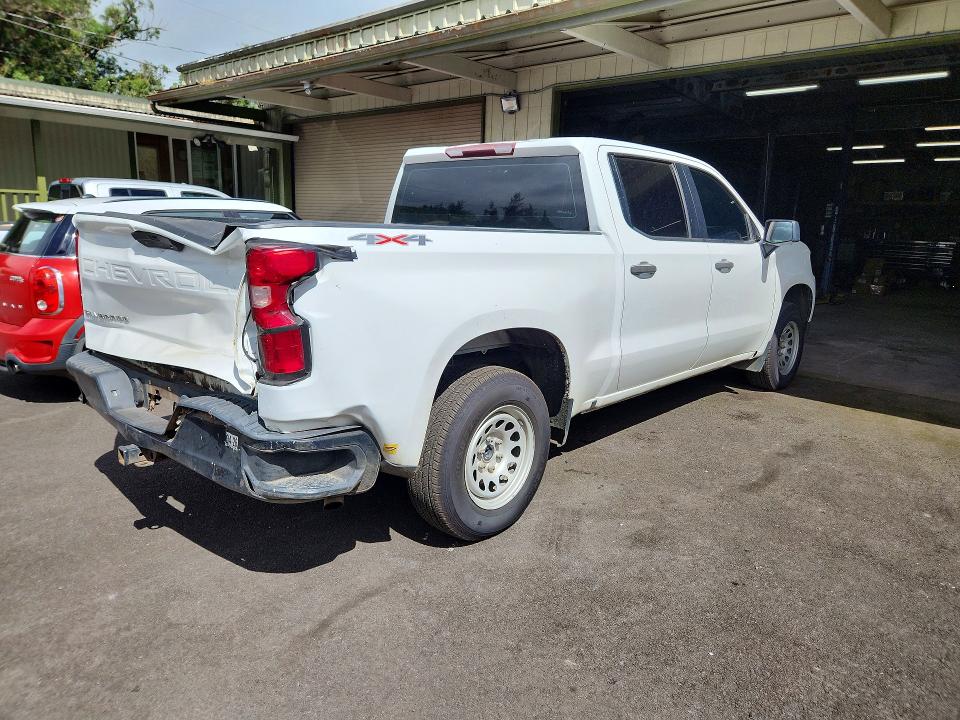 Photo 3 from auction – 2021 CHEVROLET SILVERADO with VIN 3GCUYAEF7MG390481
