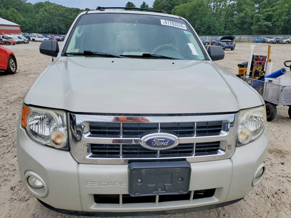 Photo 5 from auction – 2009 FORD ESCAPE with VIN 1FMCU93759KA63705