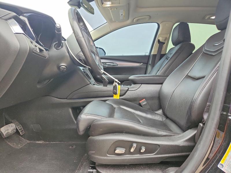 Photo 7 from auction – 2017 CADILLAC XT5 with VIN 1GYKNDRS0HZ203686