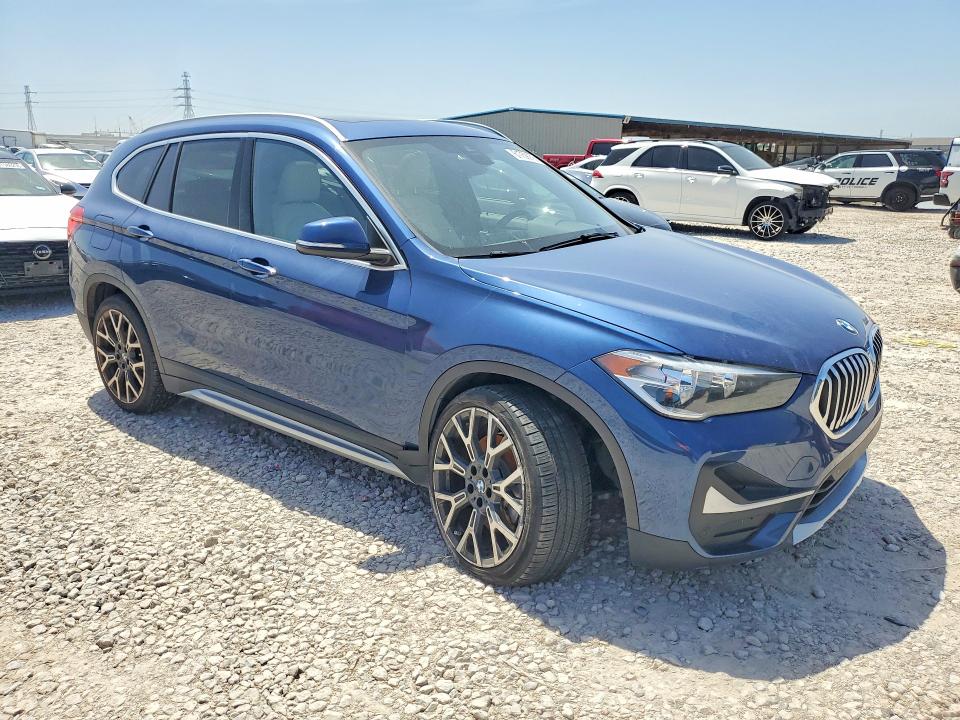 Photo 4 from auction – 2021 BMW X1 with VIN WBXJG7C06M5U25982