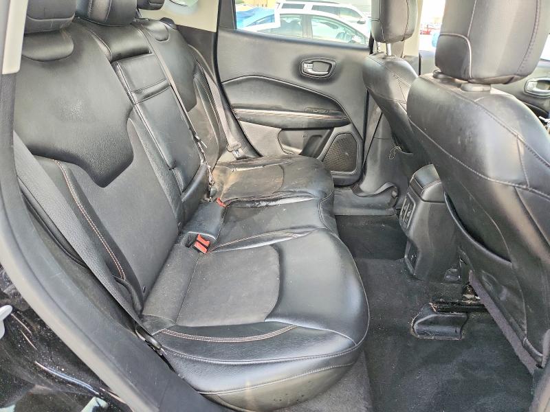 Photo 10 from auction – 2018 JEEP COMPASS with VIN 3C4NJDBB2JT153119