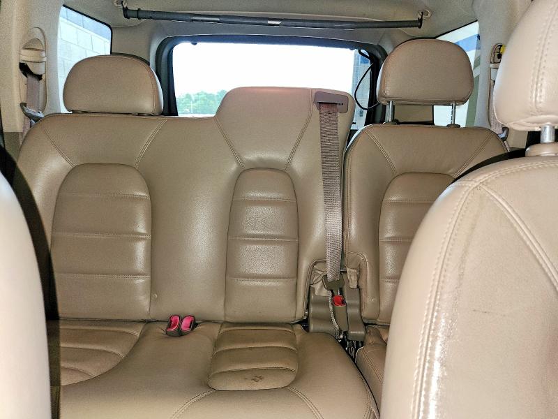 Photo 10 from auction – 2005 FORD EXPLORER with VIN 1FMZU73W05UA14805
