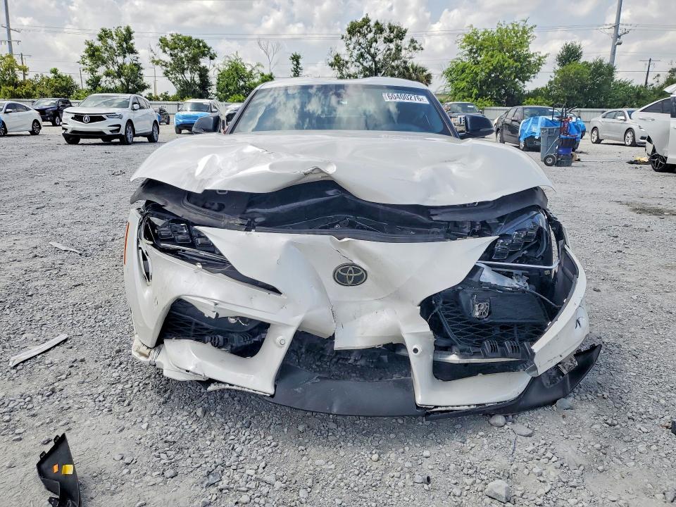 Photo 5 from auction – 2022 TOYOTA GR SUPRA with VIN WZ1DB0C07NW048091