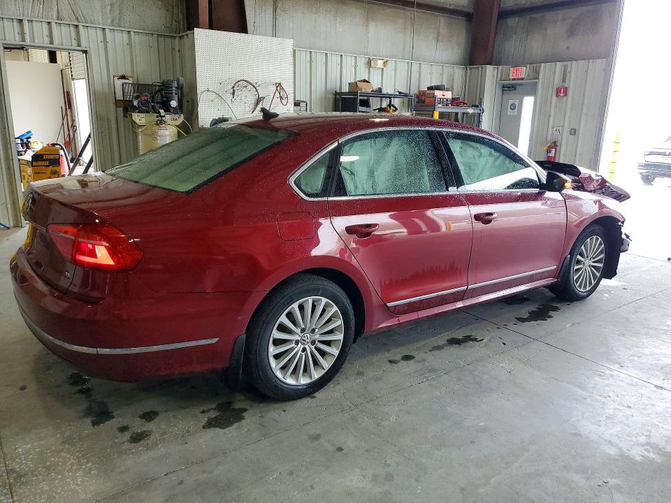 Photo 3 from auction – 2016 VOLKSWAGEN PASSAT with VIN 1VWBT7A35GC041392