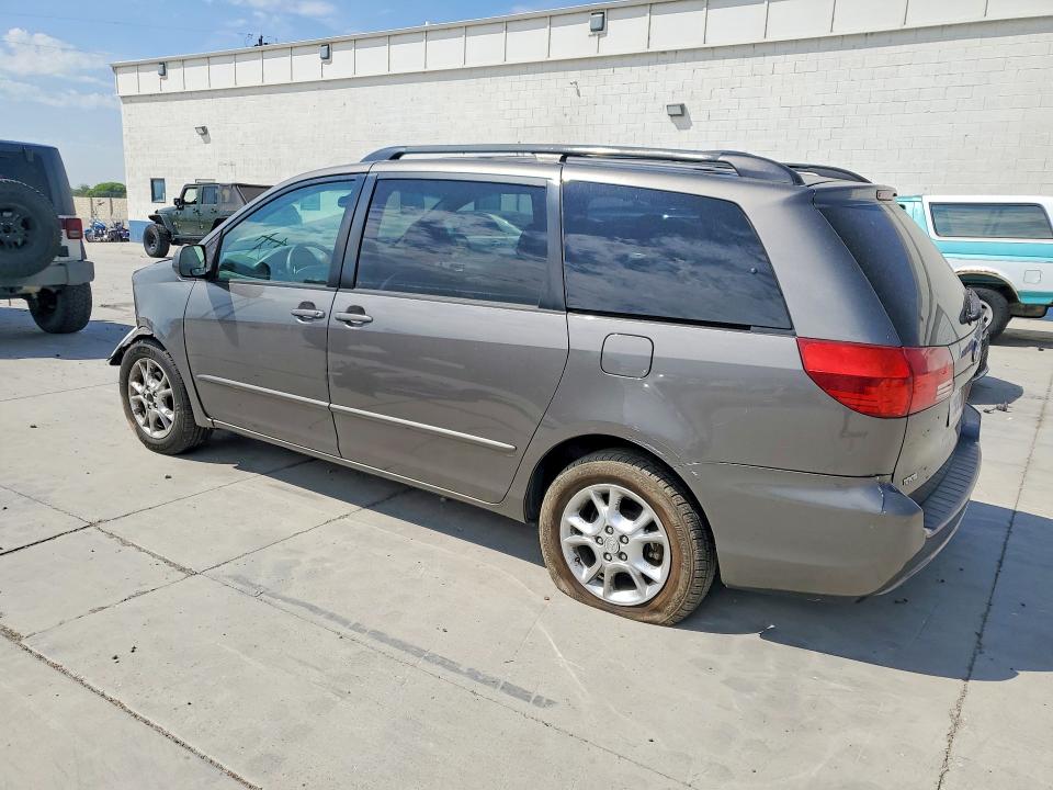 Photo 2 from auction – 2004 TOYOTA SIENNA with VIN 5TDZA22CX4S156279