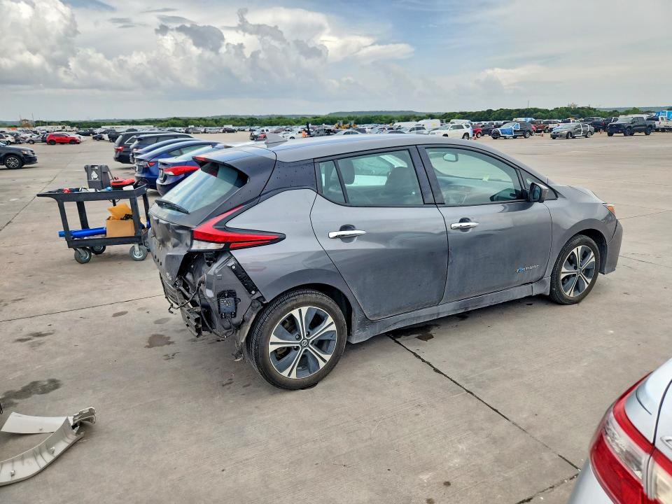 Photo 3 from auction – 2019 NISSAN LEAF with VIN 1N4BZ1CP0KC319760