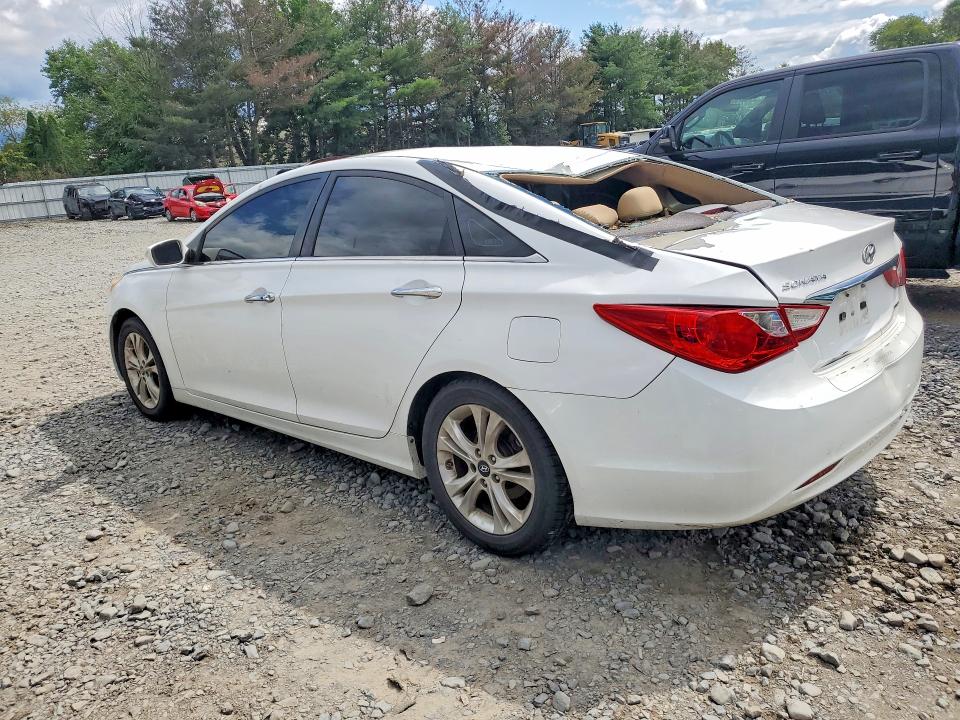 Foto 2 de la subasta – 2013 HYUNDAI SONATA con VIN 5NPEC4AC5DH625385