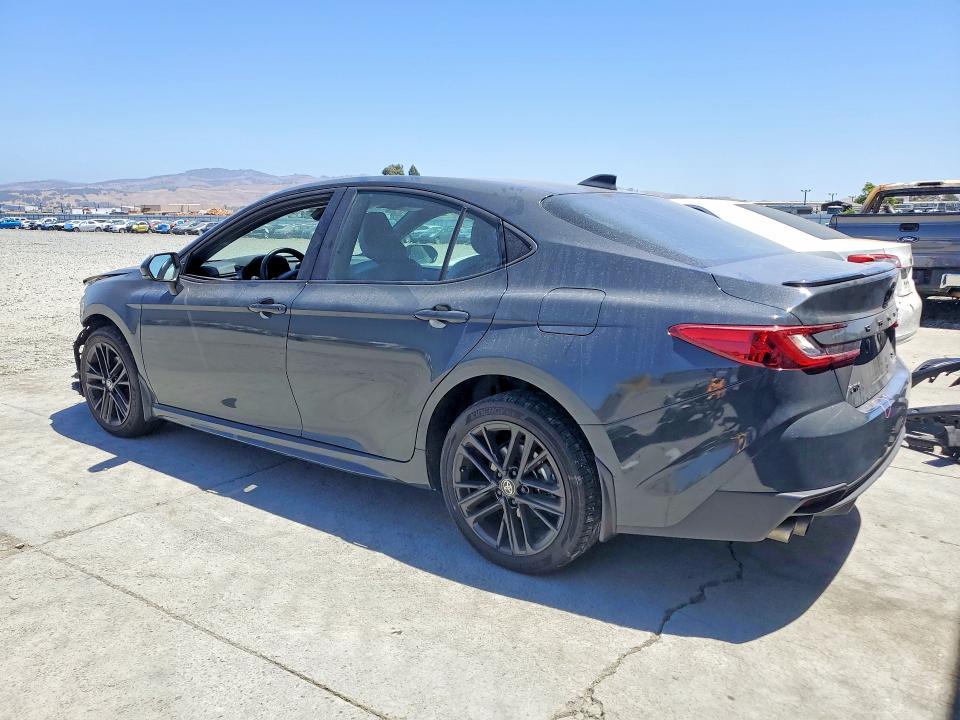 Photo 2 from auction – 2025 TOYOTA CAMRY with VIN 4T1DBADK2SU016995