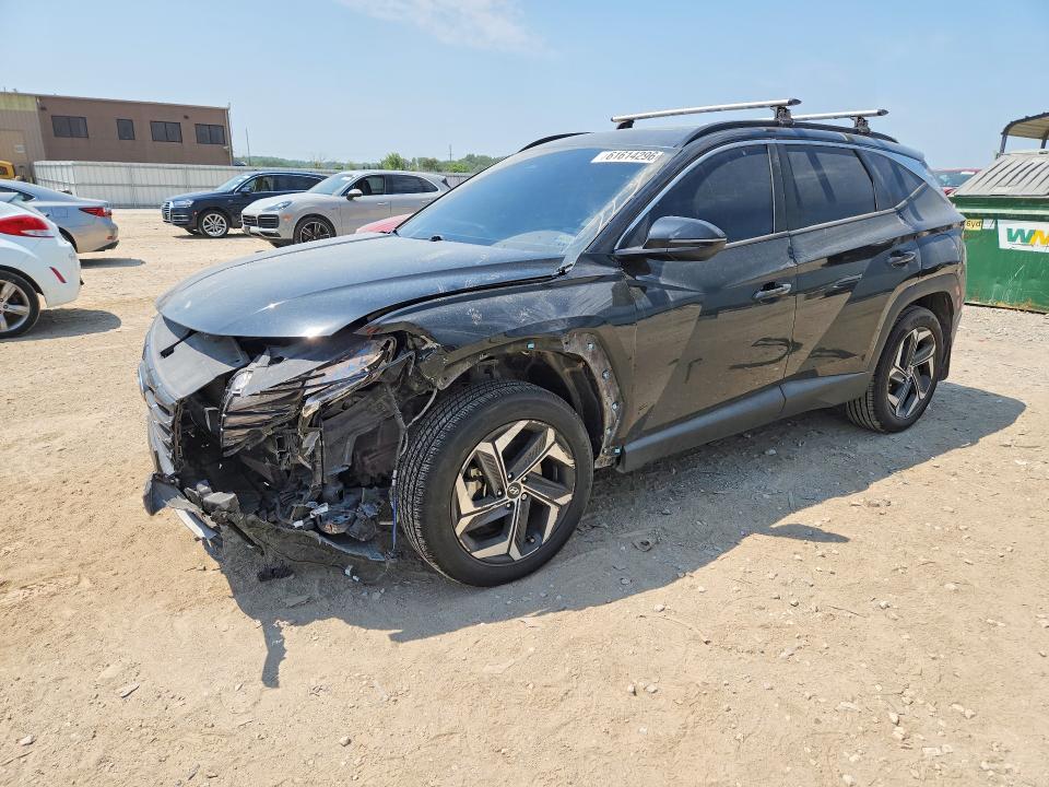 HYUNDAI TUCSON 2023 with VIN 5NMJFCAEXPH174439 - Photo from auction