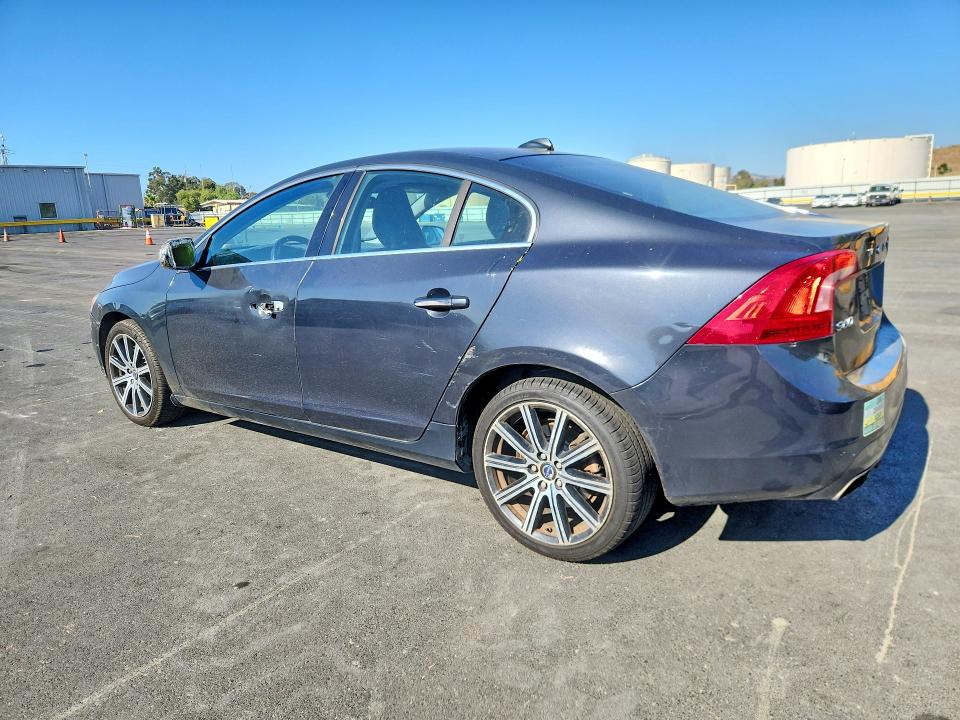 Photo 2 from auction – 2014 VOLVO S60 with VIN YV1612FSXE1284356