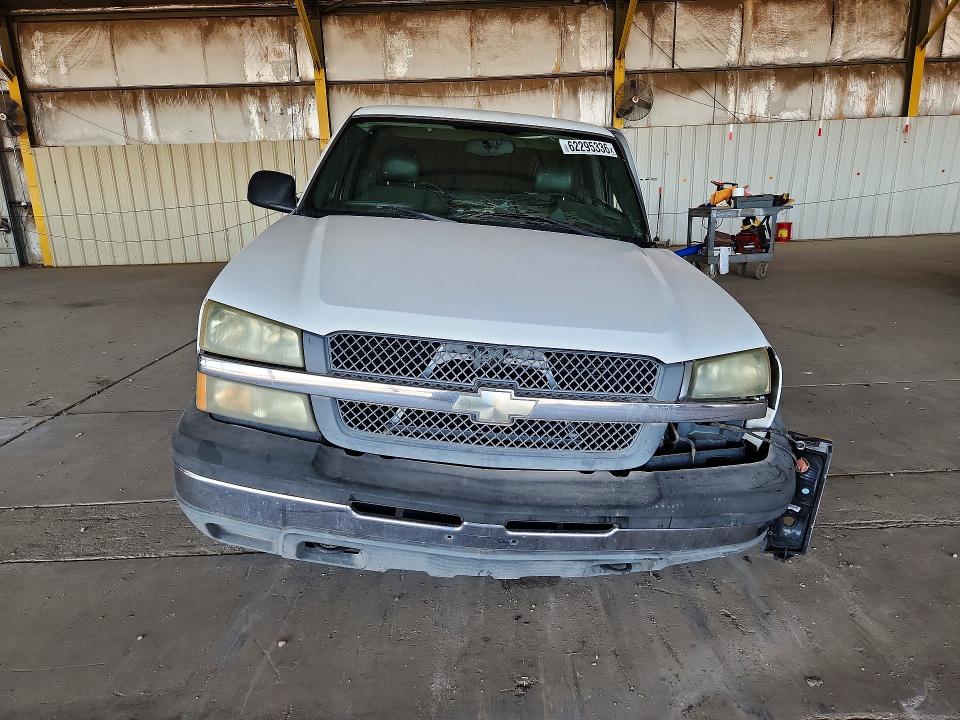 Photo 5 from auction – 2004 CHEVROLET SILVERADO with VIN 1GCEC14X54Z352521