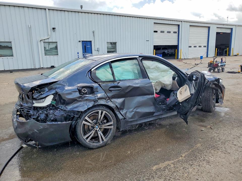 Photo 3 from auction – 2021 BMW 330E with VIN 3MW5P7J0XM8B77902