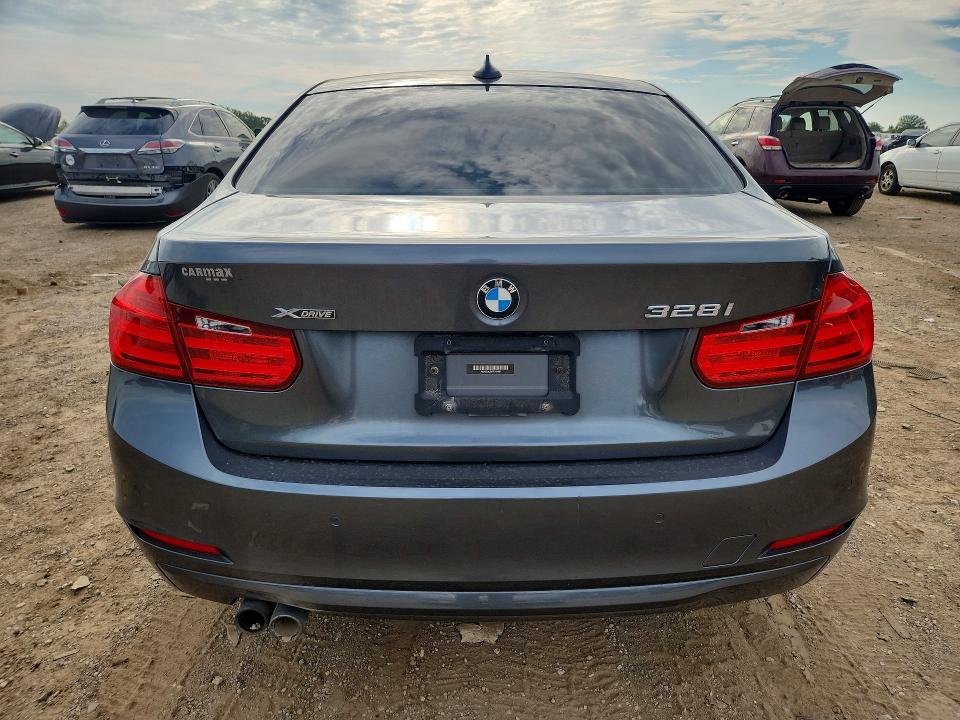 Photo 6 from auction – 2015 BMW 328 with VIN WBA3B3C5XFF547991