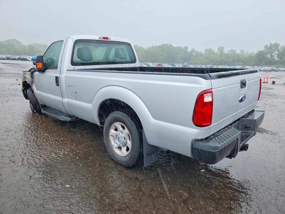 Photo 2 from auction – 2016 FORD F250 with VIN 1FTBF2A60GEA08019