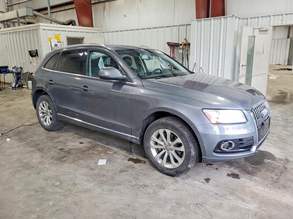 Photo 4 from auction – 2014 AUDI Q5 with VIN WA1LFAFP3EA028411