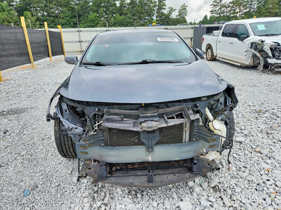 Photo 5 from auction – 2019 CHEVROLET MALIBU with VIN 1G1ZD5ST5KF147665