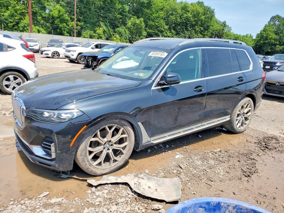 BMW X7 2021 with VIN 5UXCW2C00M9F67427 - Photo from auction
